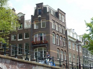 P1530777