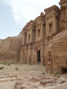 TerreSainte-date (1983)